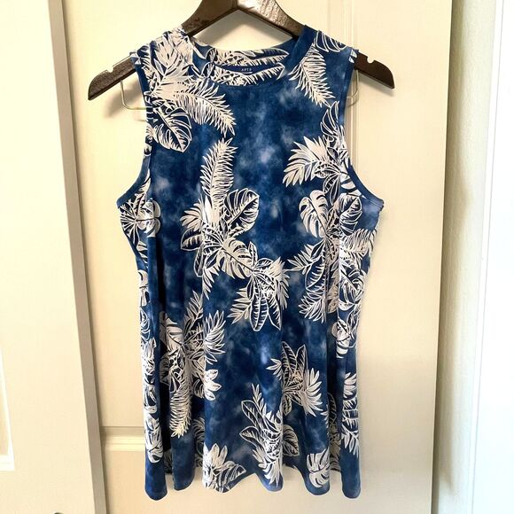 APT 9 Tops - APT 9 Women's Blouse Floral Tank Blue Tshirt Sleeveless Top Size M